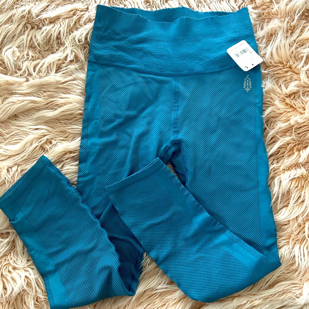 NWT Free People Movement Turquoise Leggings